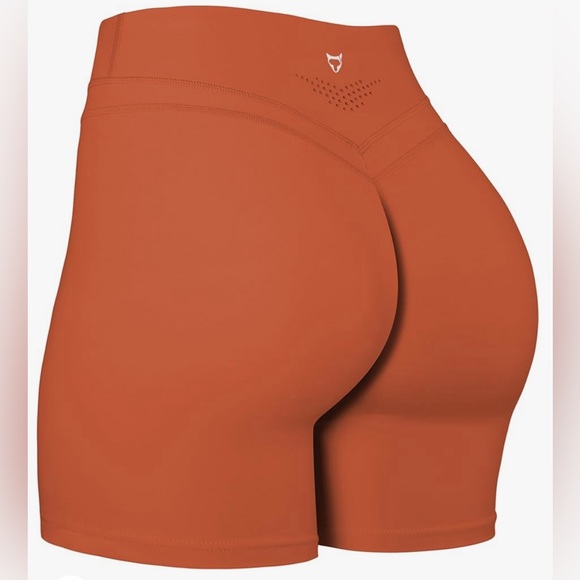 TomTiger Yoga Shorts - Picture 1 of 4